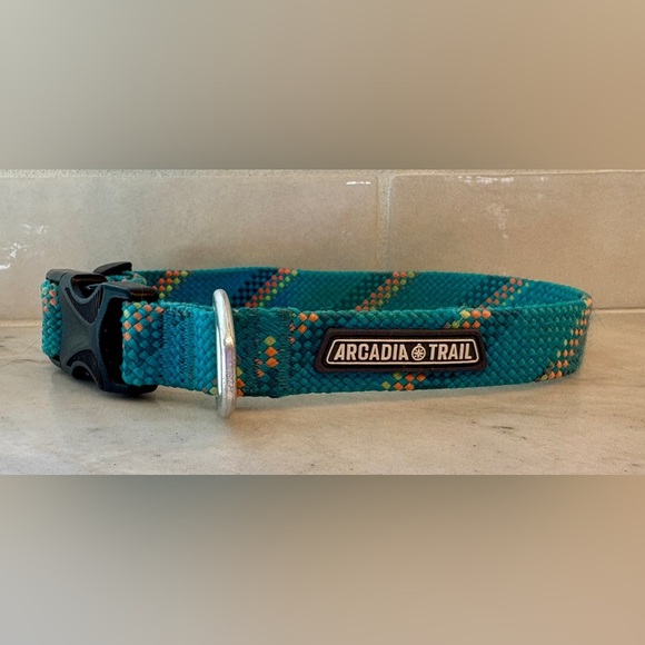 Arcadia Blue and Orange Dog Harness with Geometric Design - Picture 3 of 4